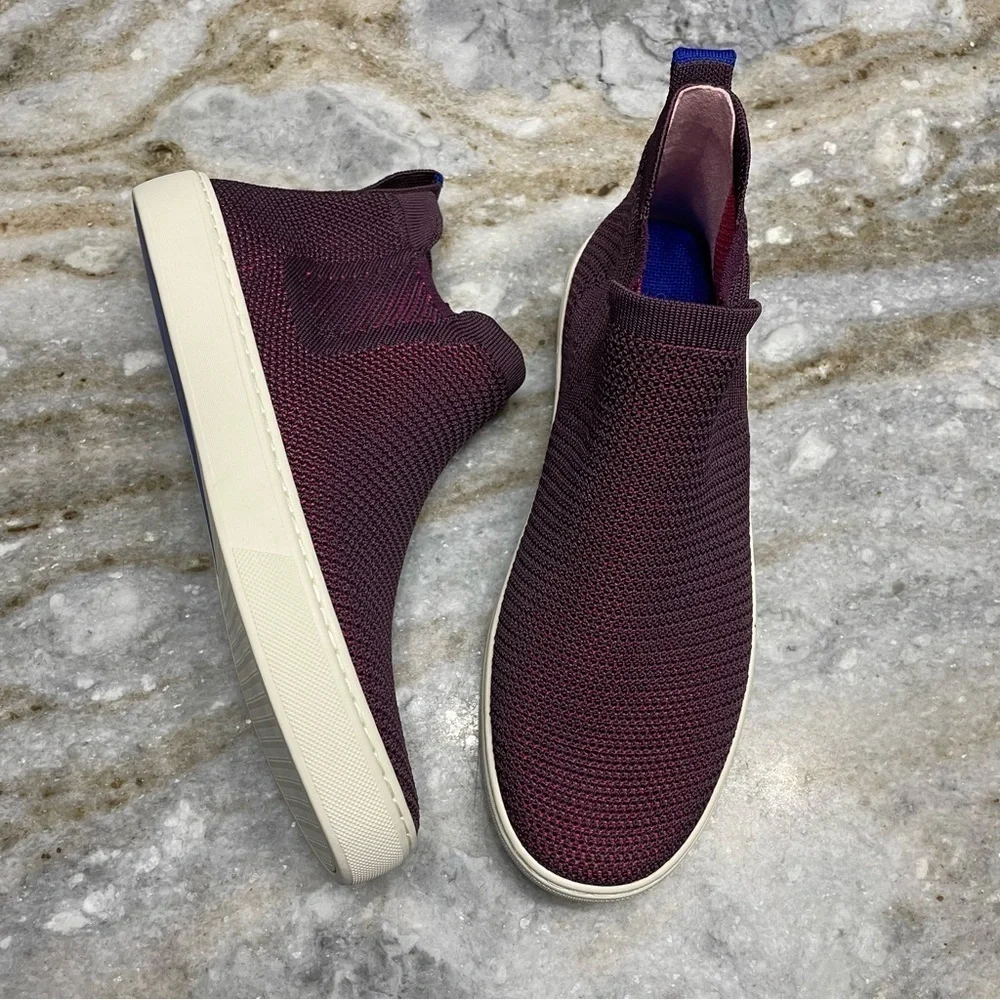 NWOT Rothy‘s Lattice Stitch Chelsea Boot Berry Discontinued Women’s Size 8.5